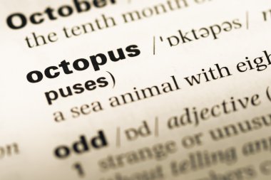 Eski İngilizce sözlük sayfası word ahtapot ile yakın çekim