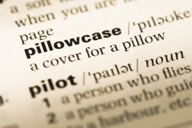 Eski İngilizce sözlük sayfası word yastık kılıfı ile yakın çekim