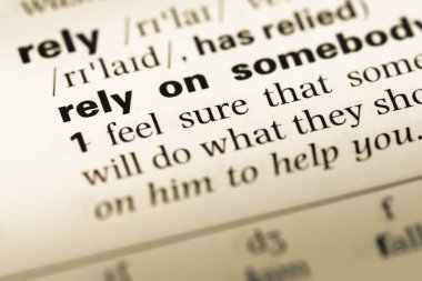 Yakın eski İngilizce sözlük sayfası word ile itimat