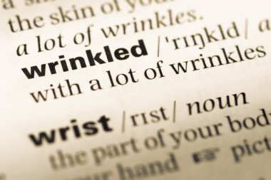 Buruşuk word ile eski İngilizce sözlük sayfasını kapat