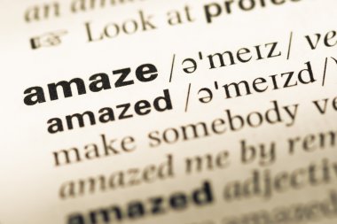 Eski İngilizce sözlük sayfası word hayret ile yakın çekim