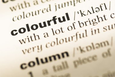 Eski İngilizce sözlük sayfası word renkli ile yakın çekim