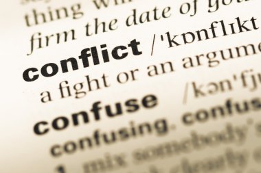 Eski İngilizce sözlük sayfası word çatışma ile yakın çekim