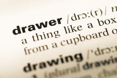 Eski İngilizce sözlük sayfası word çekmece ile yakın çekim