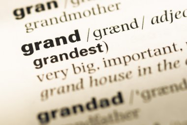 Eski İngilizce sözlük sayfası word grand ile yakın çekim