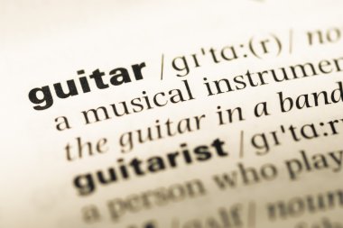 Eski İngilizce sözlük sayfası word gitar ile yakından