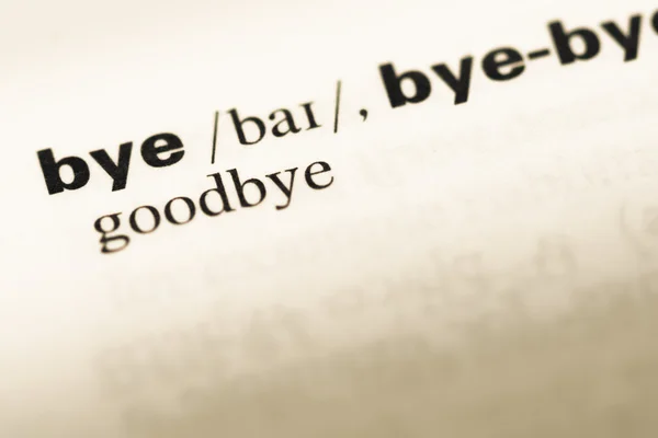 Feche a página do dicionário de Inglês antigo com a palavra bye — Fotografia de Stock