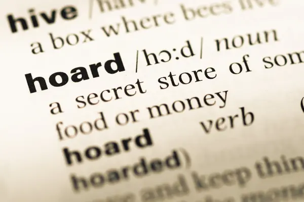 Close up of old English dictionary page with word hoard — Stock Photo, Image