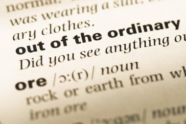 Eski İngilizce sözlük sayfası word sıra dışı ile yakın çekim