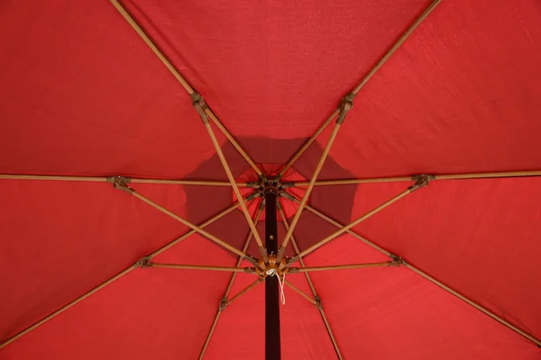 Paraguas Rojo Patio Fondo — Foto de Stock