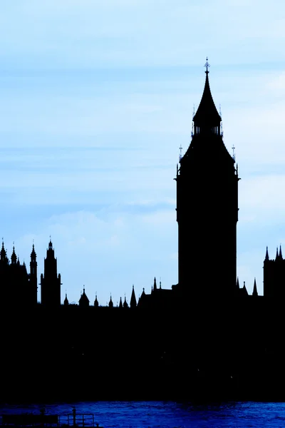 Siluet langit London dengan nada biru — Stok Foto