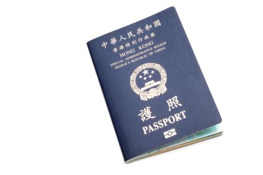 Beyaz arka plan üzerinde izole hong kong pasaportu