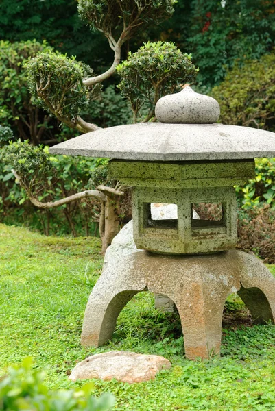 Linterna Piedra Japonesa Jardín — Foto de Stock