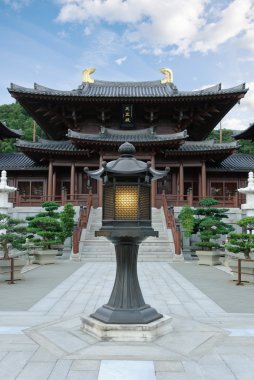 Chi Lin Nunnery - Chinese garden with metal lantern in Hong Kong