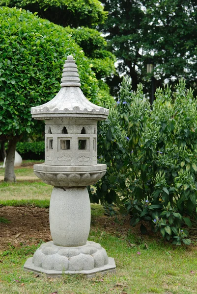 Lanterna Pedra Japonesa Jardim — Fotografia de Stock