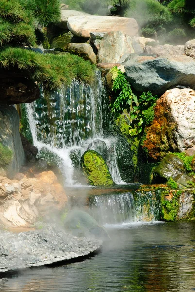 Waterfall in Chinese garden — Stock Photo, Image