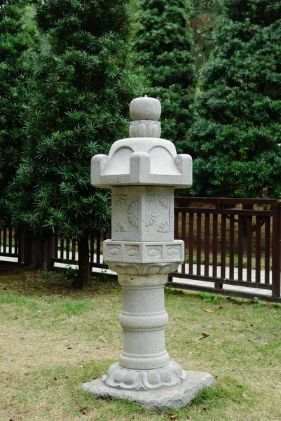 Japanese Stone Lantern Garden — Stock Photo, Image