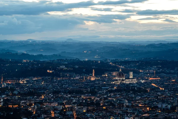 Vista de la florencia al atardecer. Imágenes de stock libres de derechos