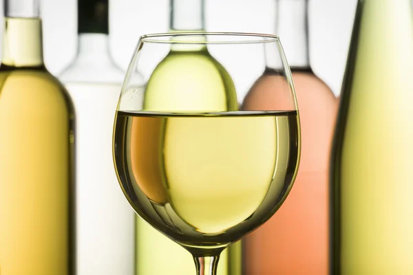 Copa de vino blanco — Foto de Stock