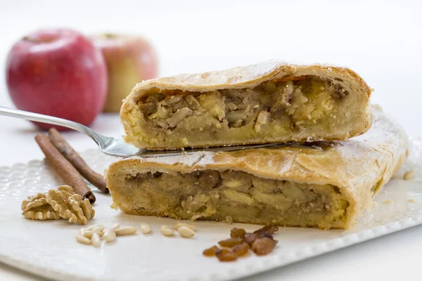 Pastel strudel tradicional — Foto de Stock