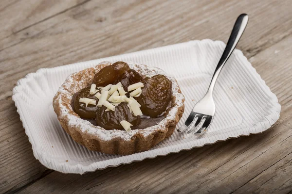 Cake met kastanjes en witte chocolade — Stockfoto