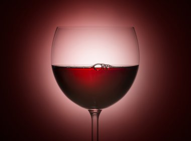 kırmızı kırmızı şarap