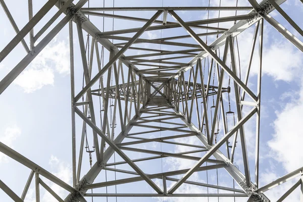 큰 전기 타워 — 스톡 사진