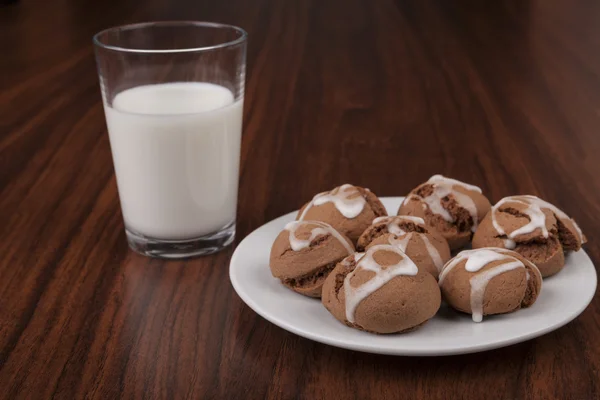 Milk and Cookies — Stock Photo, Image