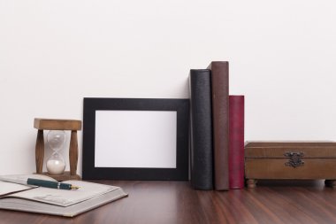 Siyah resim çerçevesi