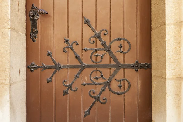 Floral Hinge on Wood Door — Stock Photo, Image