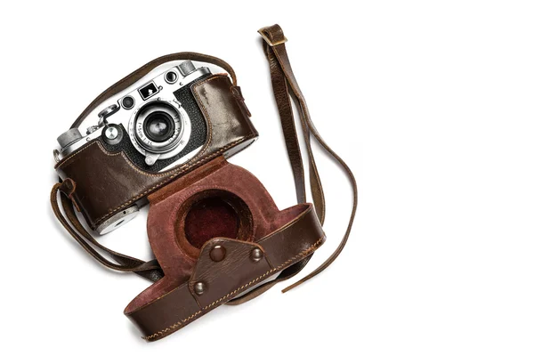 Vinobraní fotoaparát s kožené pouzdro — Stock fotografie