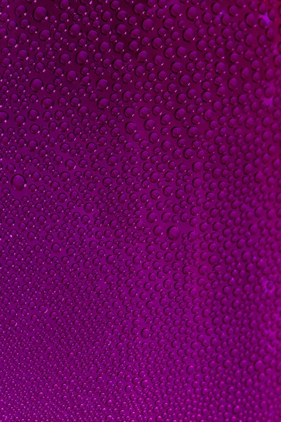 Gotas de agua rosa y púrpura —  Fotos de Stock