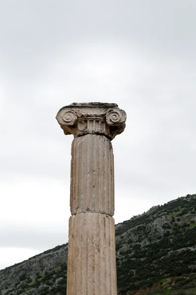 Old Marble Pillar Ephesus ancient city in selcuk — Stock Photo, Image
