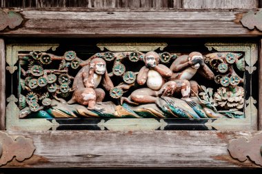 Nikko Toshogu Tapınağı 'nın tahta üç bilge maymunu, Tochigi, Japonya