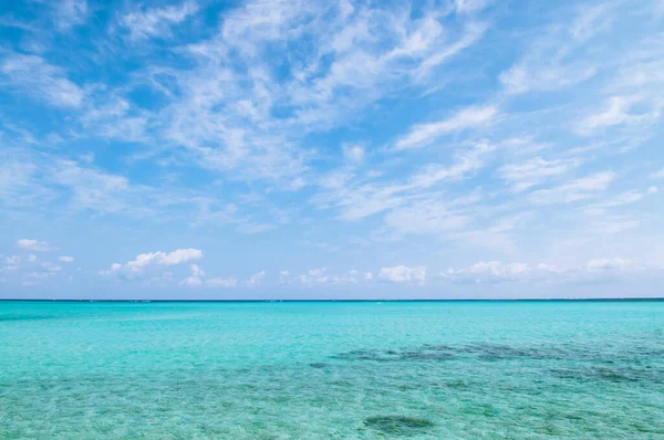 Very Beautiful Tropical Sea Crystal Clear Turquoise Water Rock Ikema — Stock Photo, Image