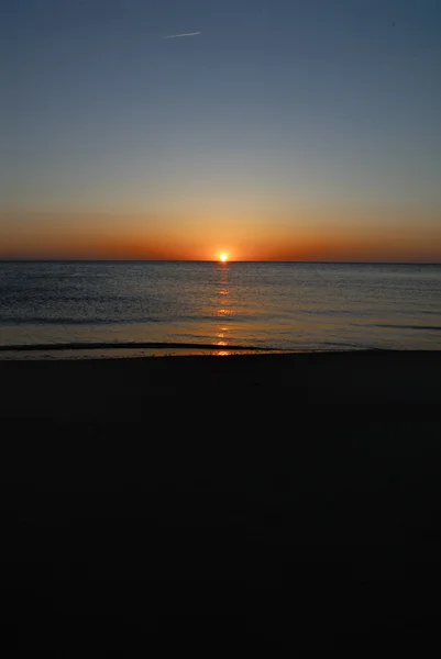 Sonnenuntergang im Ozean — Stockfoto
