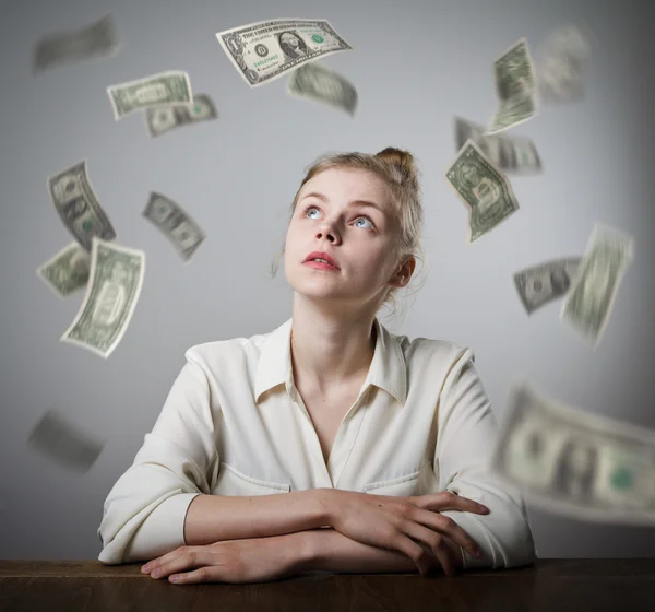 Meisje in wit en dollars. — Stockfoto