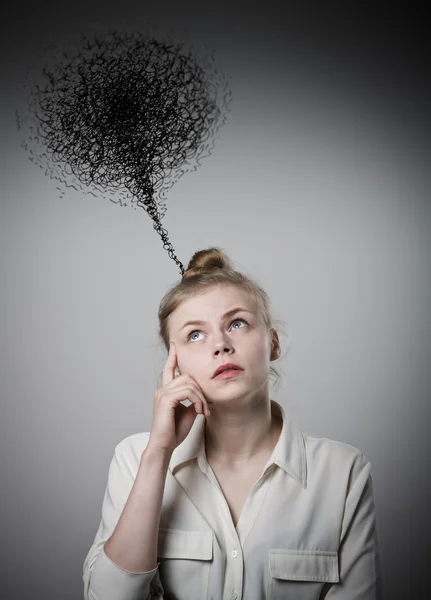 Menina em branco e caos . — Fotografia de Stock