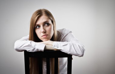 Beyaz üzgün kadın