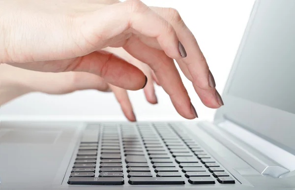 Tastatur und Finger — Stockfoto