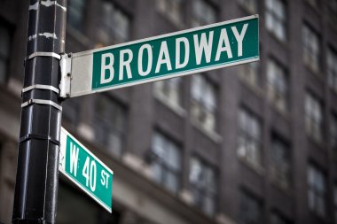 Broadway sokak işareti