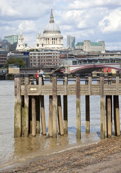 Vintage arkitekturen i London — Stockfoto