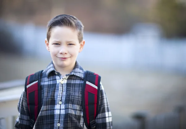 Schöner kleiner Junge — Stockfoto