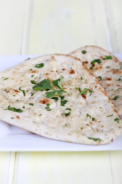 Pan de naan con corriander — Foto de Stock