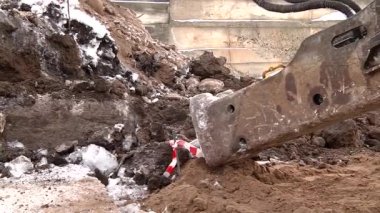 Zemine yığın kurmak için ekipman