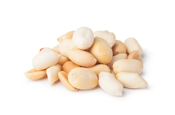 Erdnüsse isoliert auf weißem Hintergrund — Stockfoto
