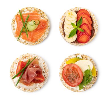 Pirinç keki. beyaz arkaplanda izole