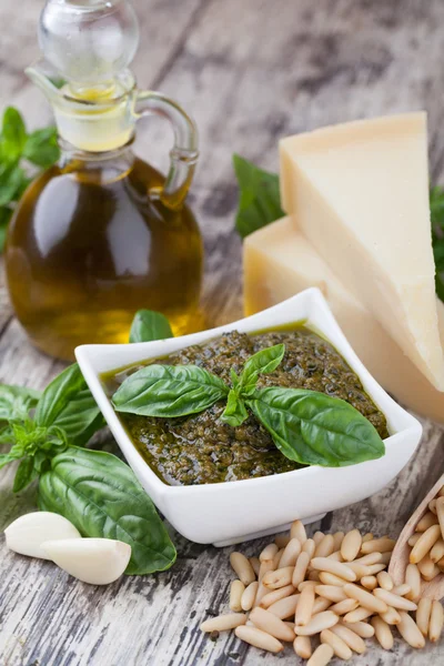 Salsa al pesto al basilico — Foto Stock