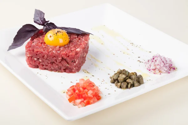 Beef tartar with egg — Stock Photo, Image