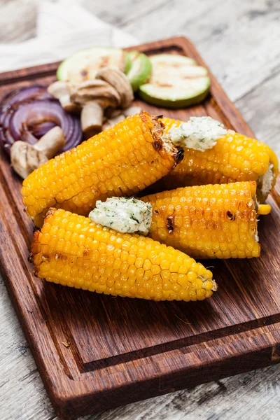 Izgarada Mısır. Fotoğraf